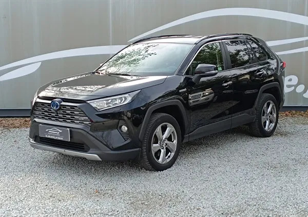 toyota rav4 dolnośląskie Toyota RAV4 cena 145000 przebieg: 146700, rok produkcji 2020 z Brwinów